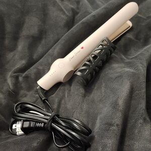 Dear Drew Pink Straightener